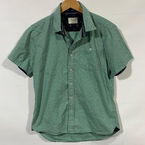 Level 10 mens modern fit button down shirt